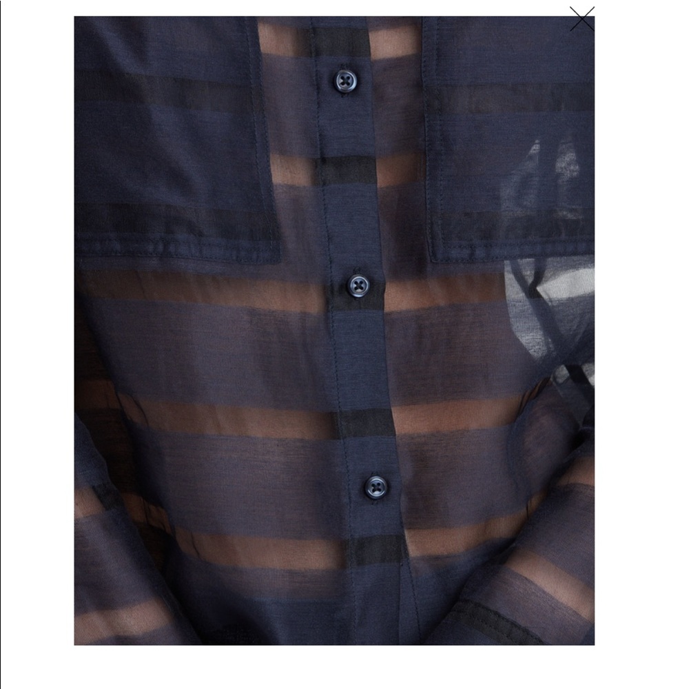 🆕 Rails Cameron Sheer Panel Blouse- Navy - Picture 6 of 8